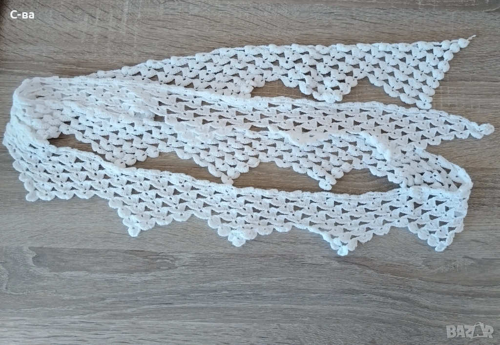 Дантела ръчно плетена на една кука , снимка 1
