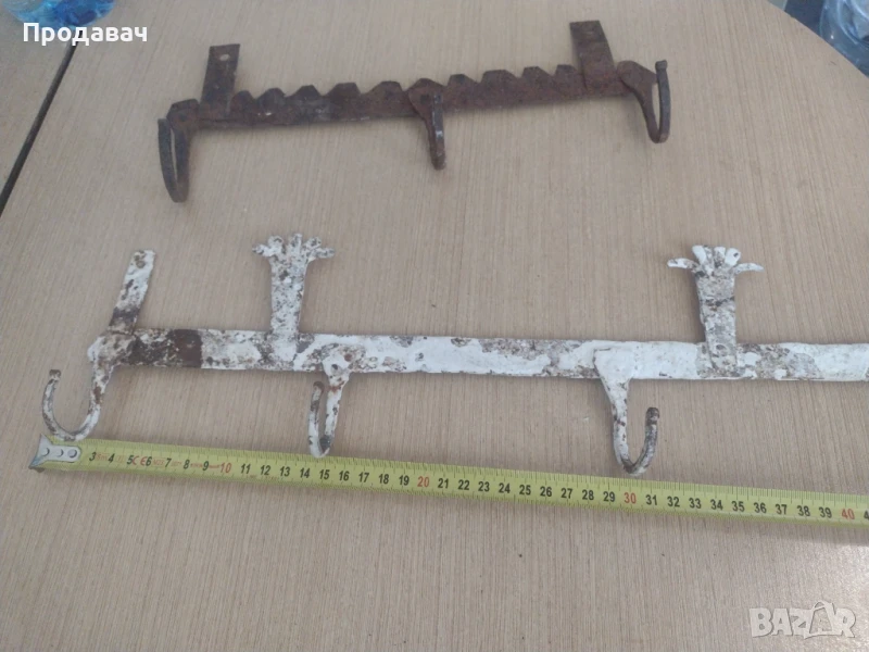 Стари ковани закачалки, снимка 1