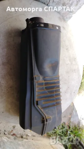 Mercedes-Benz E W211 Кутия за въздушен филтър 6460900201, снимка 2 - Части - 47693419