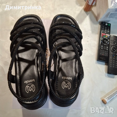 Дамски сандали, снимка 2 - Дамски ежедневни обувки - 54022549