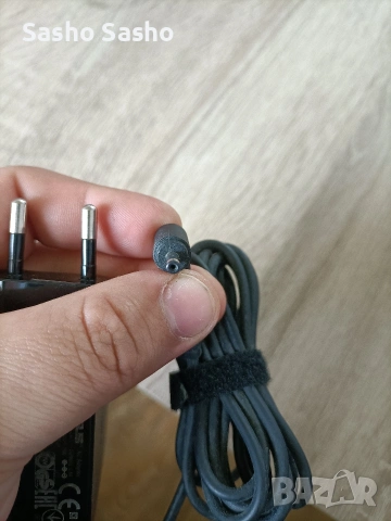 адаптер , снимка 3 - Кабели и адаптери - 54328928