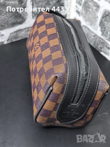 Louis Vuitton чанта тип несесер , снимка 3 - Чанти - 52830811