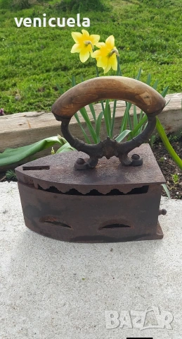 Автентична ютия за декор, снимка 3 - Антикварни и старинни предмети - 54290809