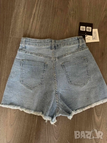 панталонки с камъчета , снимка 2 - Къси панталони и бермуди - 51677292