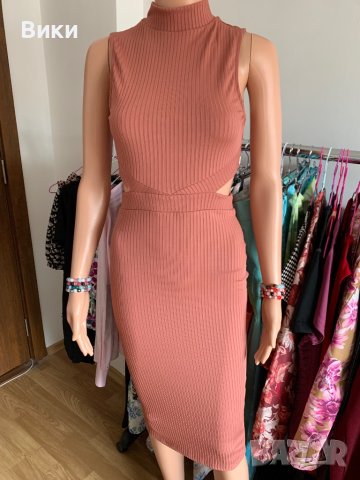 Дълга рокля размер XS, снимка 13 - Рокли - 40754698