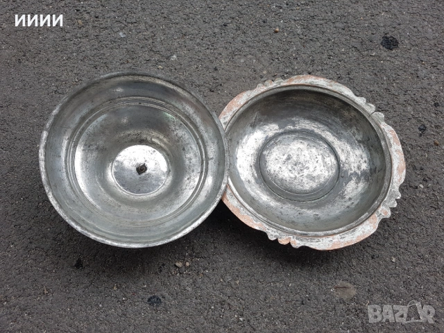 Бакърена тенджера чиния купа с капак, снимка 2 - Антикварни и старинни предмети - 53236905