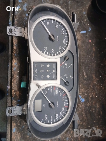 Километражно табло за Рено Клио 01-05г. P8200261086