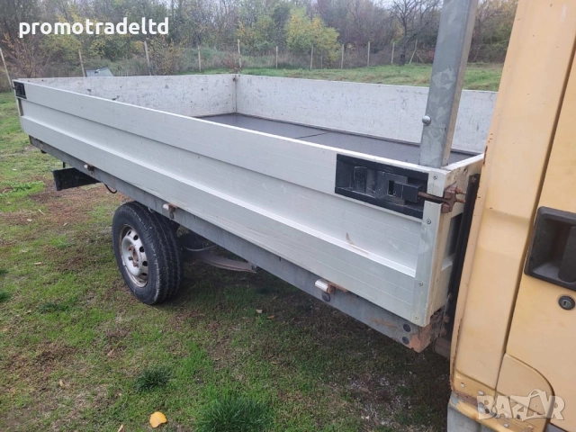 Бордово камион бус Ивеко Дейли под наем Iveco Daily бордови, снимка 4 - Rent a car - 52327282