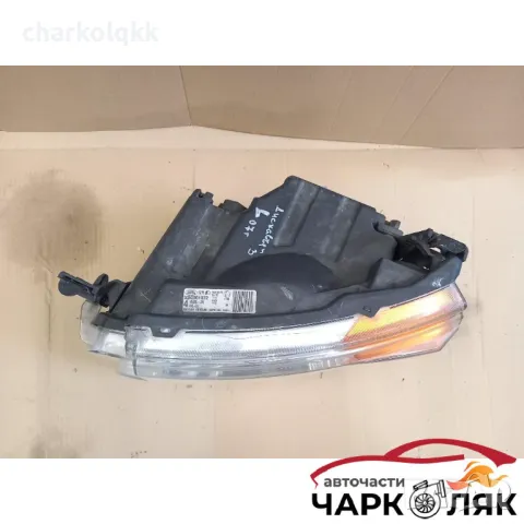 Фар ляв Ланд Ровър Дискавъри 3 2.7д, снимка 2 - Части - 47836415
