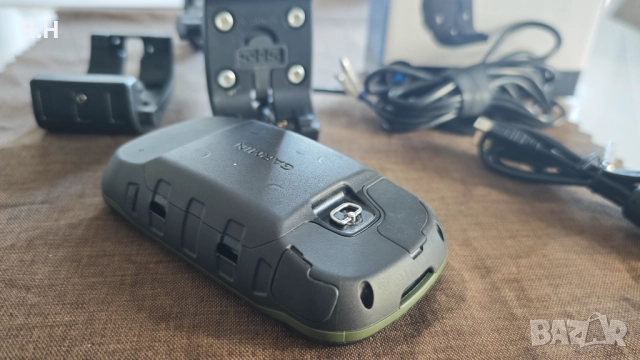 GPS Навигация Garmin Montana 610 със зареждаща стойка RAM монтаж, снимка 8 - Garmin - 52845671