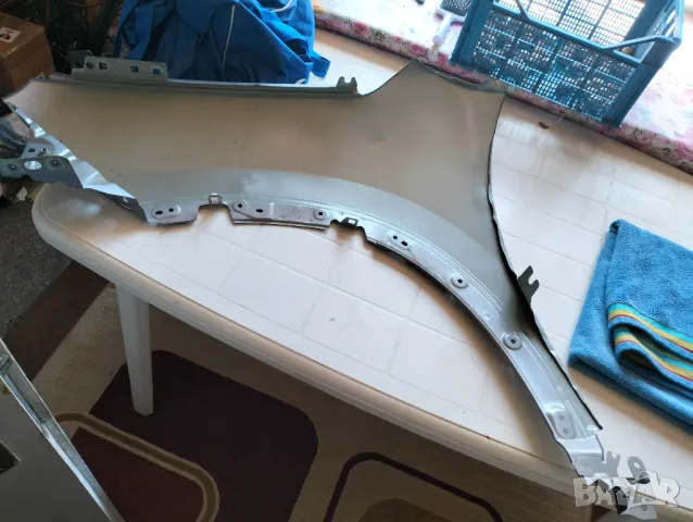 Преден ляв калник Ситроен ц5 Еъркрос 2024г със забележка!, снимка 3 - Части - 50074129