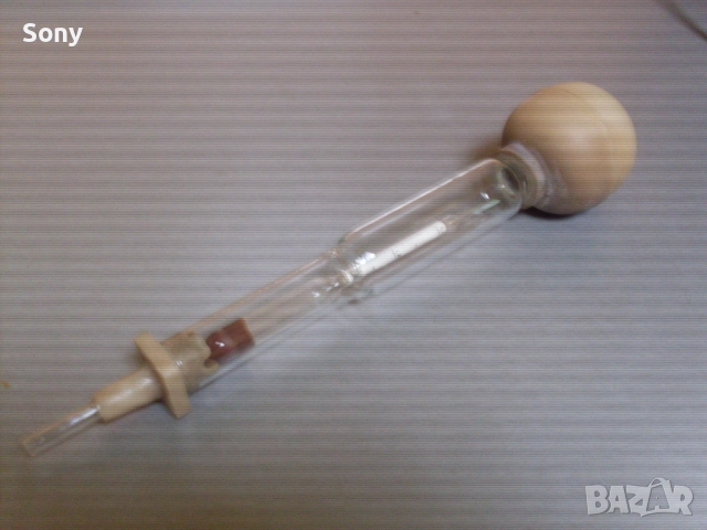 Стар ареометър за електролита на акумулатори., снимка 2 - Антикварни и старинни предмети - 52681936