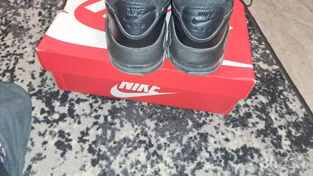 Маратонки Nike Air Max 42, снимка 5 - Маратонки - 50267011