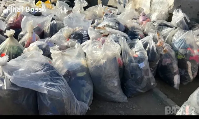 Количество Дрехи втора употреба