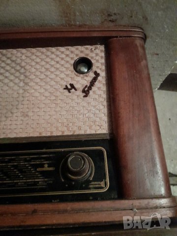 Старо радио-Хр.Ботев, снимка 2 - Антикварни и старинни предмети - 31097530