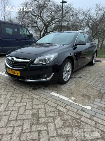 Opel Insignia Sports Tourer  2. 0 CDTI, снимка 13 - Автомобили и джипове - 48561816