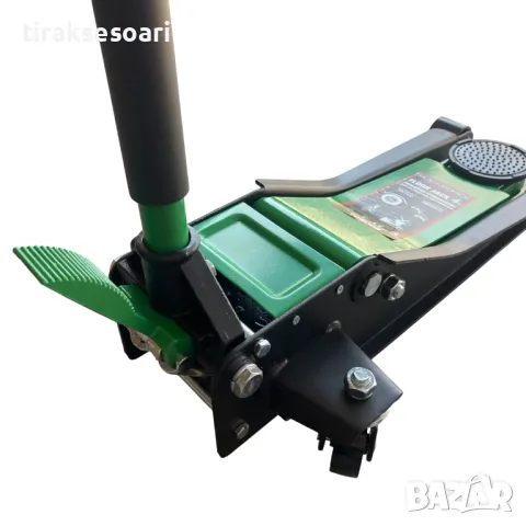 Нископрофилен крик крокодил 4 тона с две помпи и педал 75 - 505 мм ROCKFORCE, снимка 4 - Други инструменти - 50127089