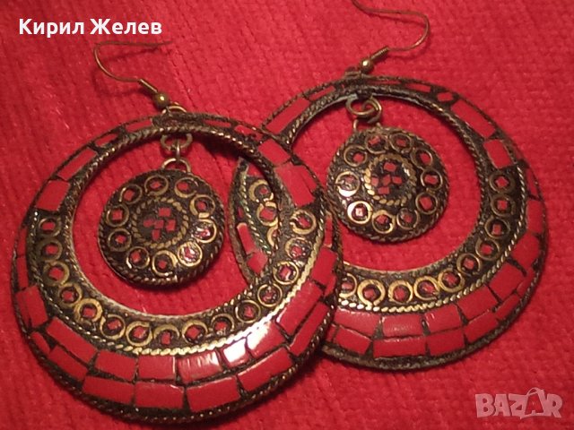 СТАРИ ОБЕЦИ РЪЧНО ИНКРУСТИРАН ЧЕРВЕН КОРАЛ БРОНЗОВИ ОСМАНСКИ ОБЕЦИ КОВАНИ 2523, снимка 6 - Обеци - 30469059