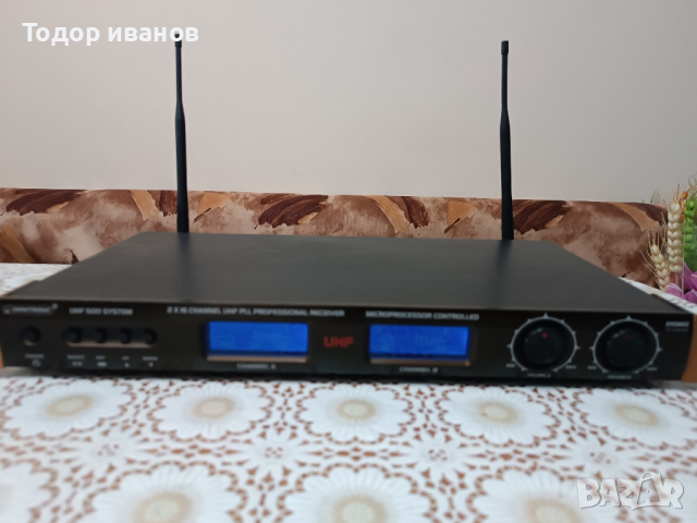 Omnitronic uhf500, снимка 1 - Микрофони - 44566882