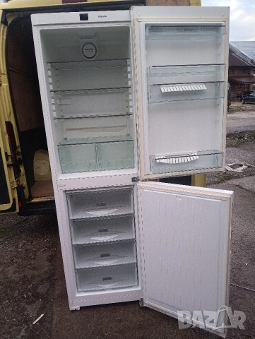 Комбиниран хладилник с фризер Миеле Miele с 4 чекмеджета фризер А+++ 2 години гаранция!, снимка 4 - Хладилници - 54162754