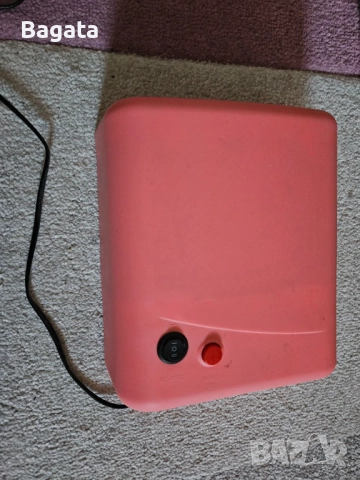 UV Лампа за маникюр