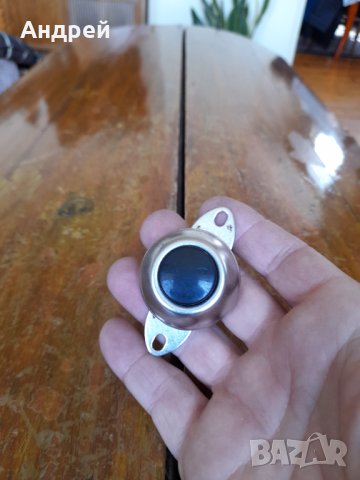 Стар бутон, снимка 2 - Други ценни предмети - 40864759