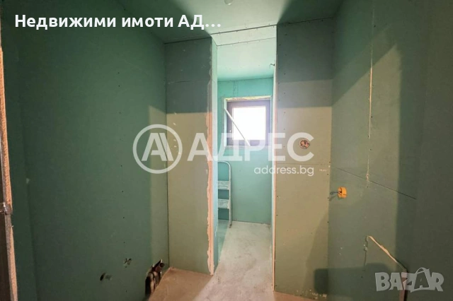 Двуетажна къща с двор в село Паламарца, снимка 5 - Къщи - 54177100