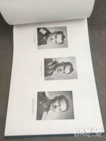 Албум 15 години Ансамбъл Народна армия, снимка 5 - Енциклопедии, справочници - 44395058