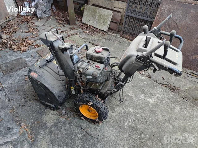 снегорин McCulloch , снимка 2 - Градинска техника - 49993179