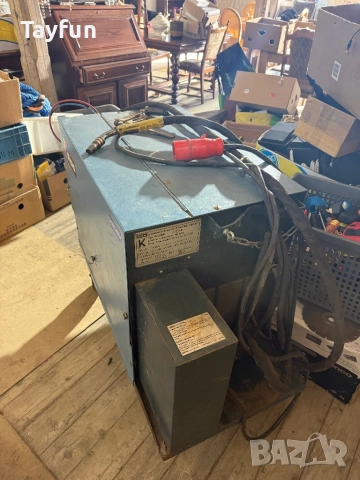 Професионален Заваръчен Апарат ESS MIG-MAG 402 MW - Трифазен, Водно Охлаждане, снимка 8 - Други инструменти - 52605854