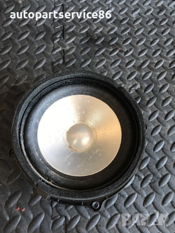 Заден ляв високоговорител Harman Kardon за Land Rover Discovery IV (2011) 5H22-70451NB