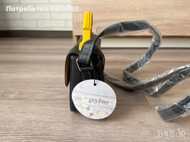 Оригинална Harry Potter чантичка, снимка 2 - Чанти - 52736309