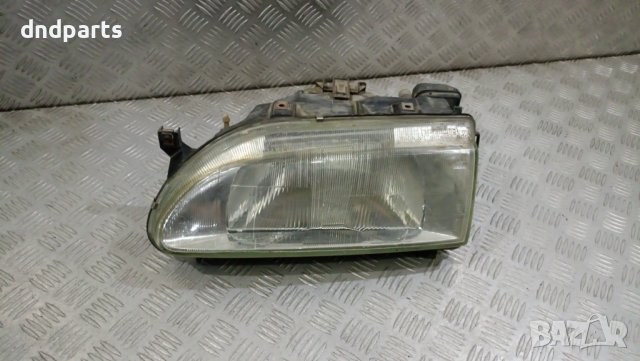 Фар Renault 19 1997г.	