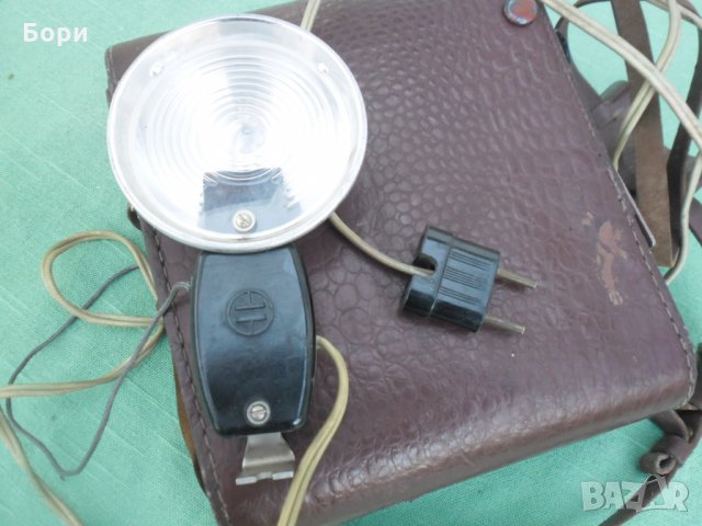 ЛУЧ-61 Фотосветкавица  1960г, снимка 8 - Светкавици, студийно осветление - 34884959