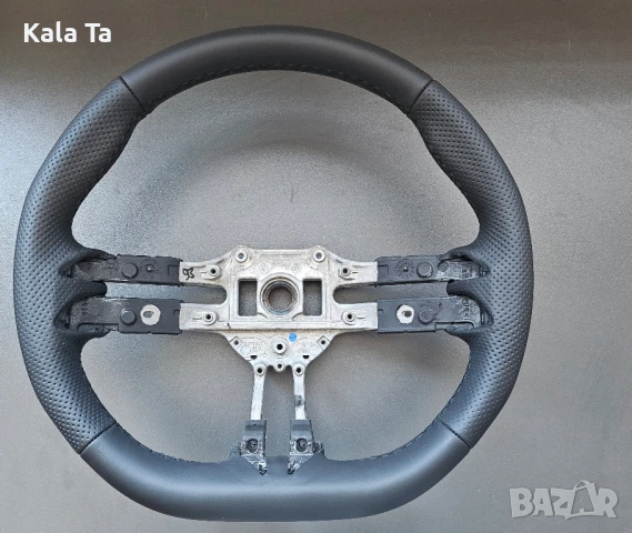 Оригинален нов Мерцедес АМГ волан 