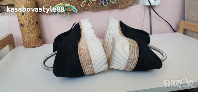 Обувки Laura Bellariva 38 н. Естествен велур , снимка 8 - Дамски ежедневни обувки - 54137799