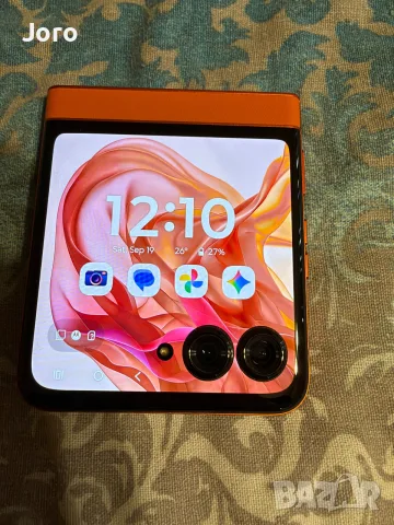 Motorola razr 50