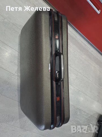 Френски твърд куфар DELSEY с  колела и шифър , снимка 2 - Куфари - 51261186