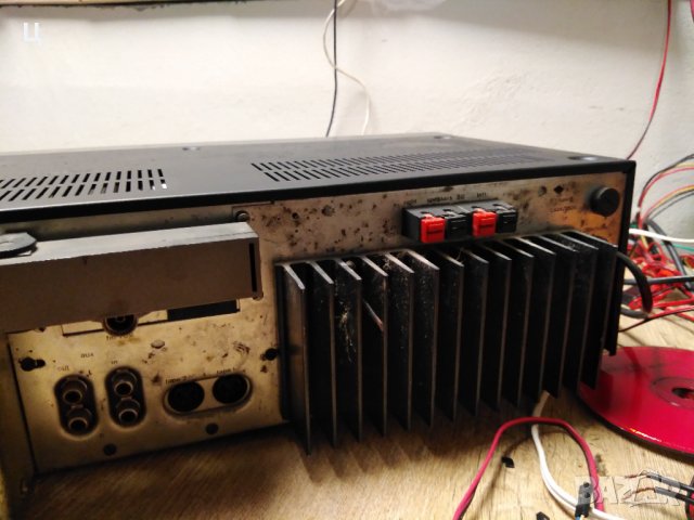 Ресивър Unitra AT 9100, снимка 5 - Ресийвъри, усилватели, смесителни пултове - 38642465