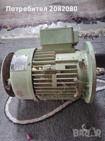 Фланцов ел мотор, снимка 8 - Електродвигатели - 49845519