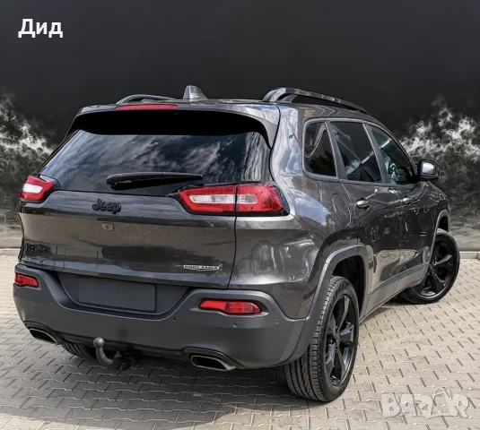 Jeep Cherokee 2.2 Night Eagle, снимка 2 - Автомобили и джипове - 56441145