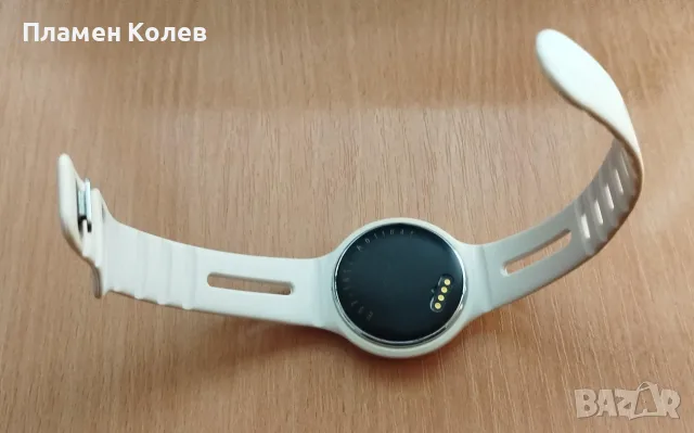 Продавам нова смарт гривна, снимка 3 - Смарт гривни - 56277810