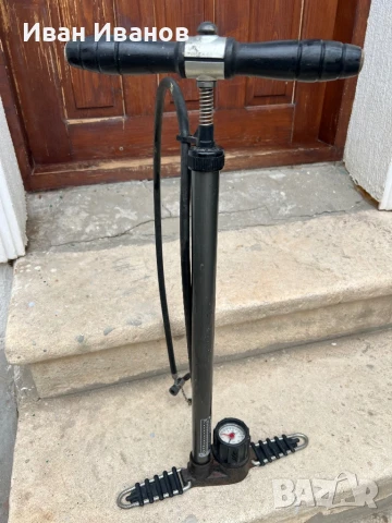 Немска помпа за гуми