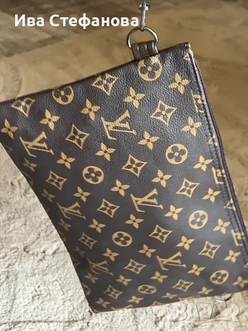 Уникална нова чанта плик клъч  Louis Vuitton LV , снимка 2 - Чанти - 47320117