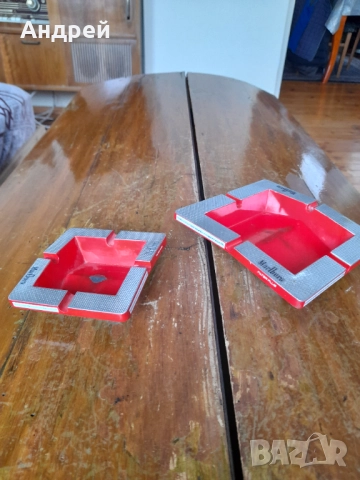 Пепелници Marlboro, снимка 4 - Други ценни предмети - 51811145