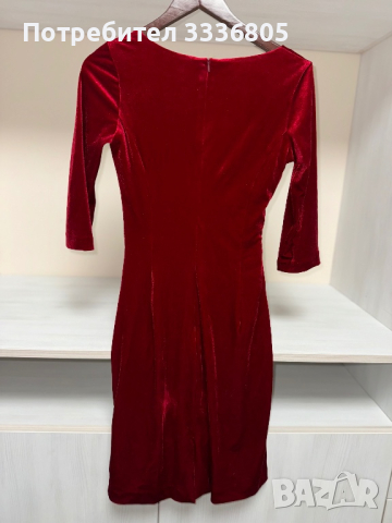 Червена кадифена рокля , снимка 2 - Рокли - 44737781
