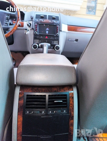 VW Touareg 3.0 TDI 4x4 ЛИЧЕН, Кожа-НОВИ ГУМИ и акумулатор., снимка 11 - Автомобили и джипове - 54066336