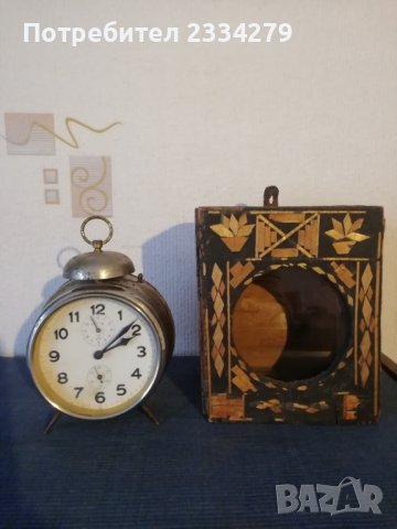 Стар  часовник будилник, снимка 1 - Антикварни и старинни предмети - 44259339