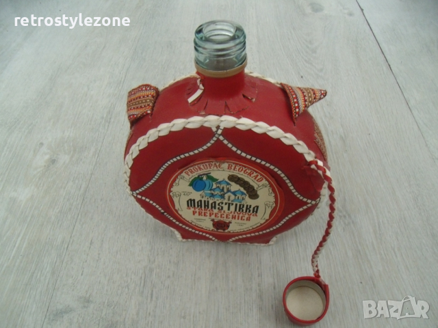 № 7422 стара стъклена бъклица   - с кожено покритие / изк.кожа /  , снимка 4 - Други ценни предмети - 44534424