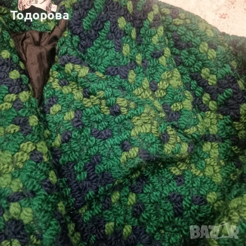 Ефектно късо палтенце S, M, снимка 3 - Палта, манта - 52700025